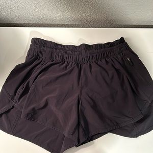 Lululemon size 8 running shorts
